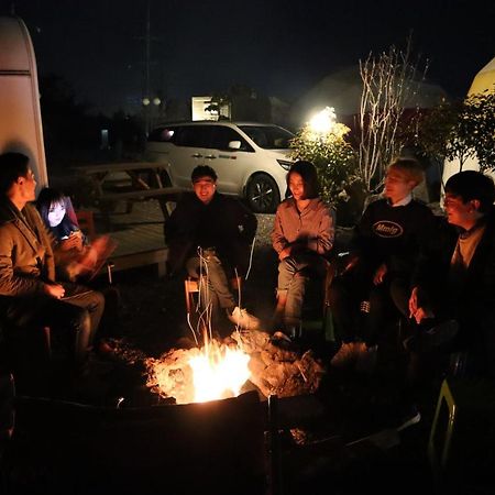 Jeju Starlight Glamping Vila Exterior foto