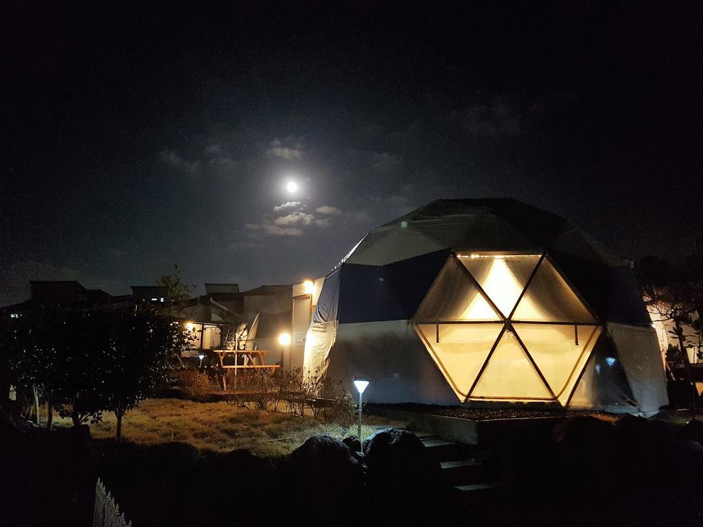 Jeju Starlight Glamping Vila Exterior foto